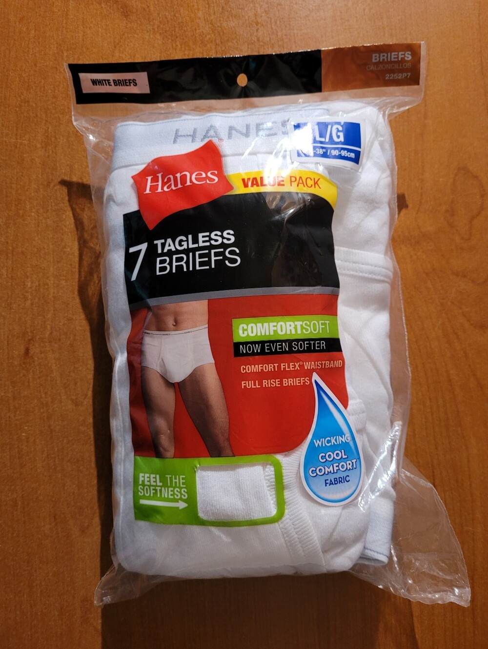 Hanes Men's White Tagless Briefs 7 Pairs Size 36-38 NWT